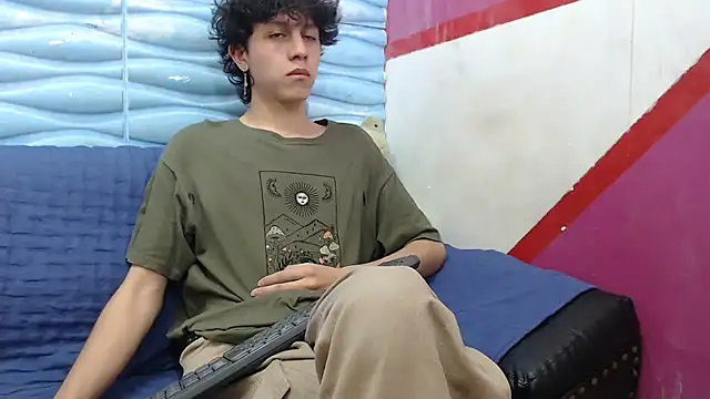 Felipe Browns online show from 01/07/25, 01:14
