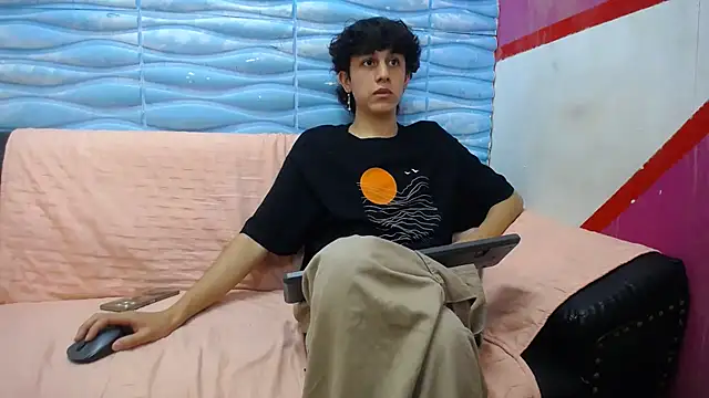 Felipe Browns online show from 02/06/25, 01:32