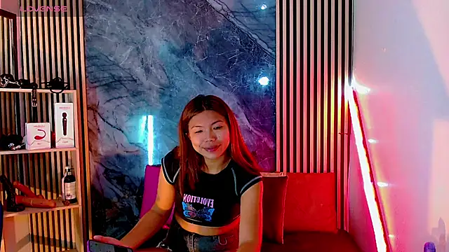 Isalombardi online show from 11/07/25, 02:44