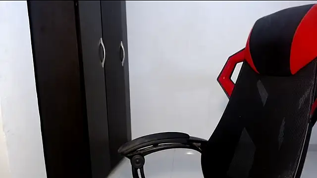 Snapshot of meghan2 chatting on 09/28/25, 02:28 meghan2 online show from 09/28/25, 02:28