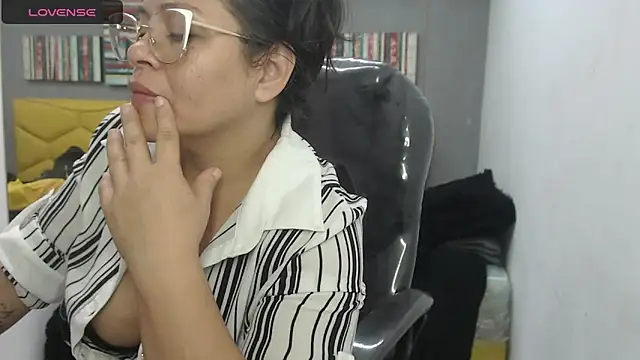 sexy lady 0 online show from 01/26/25, 09:51