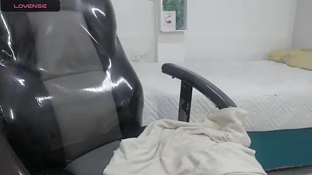 sexy lady 0 online show from 02/26/25, 11:37