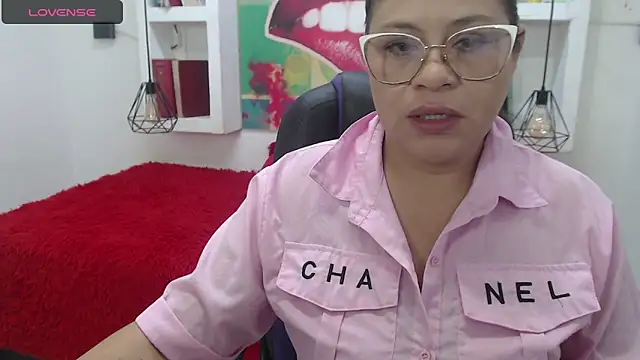 sexy lady 0 online show from 10/10/25, 11:20