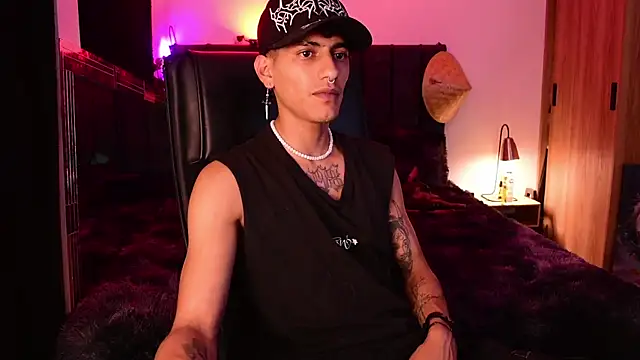 DemonKush-- online show from 07/04/26, 01:01