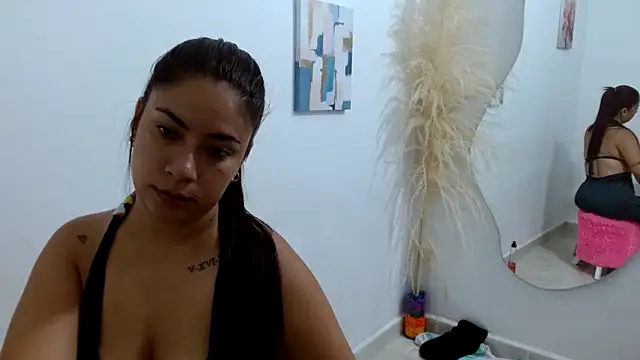 Mary Pompis online show from 01/04/25, 11:17
