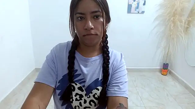 Mary Pompis online show from 01/09/25, 02:54