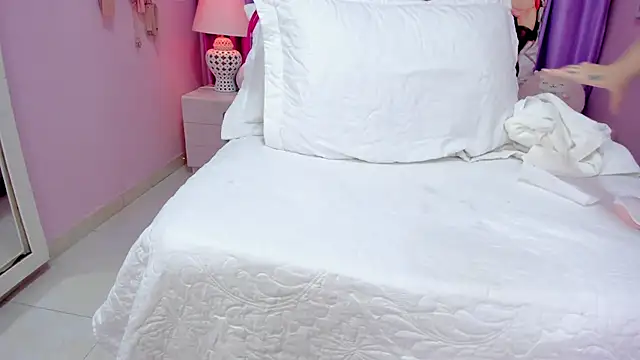 MeganCherryy online show from 02/11/25, 07:54