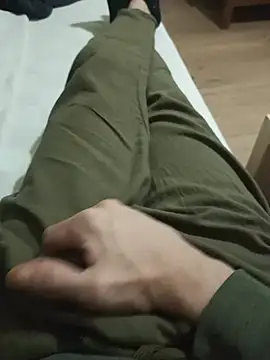 Snapshot of Taurus2626 chatting on 10/21/25, 03:57 Taurus2626 online show from 10/21/25, 03:57