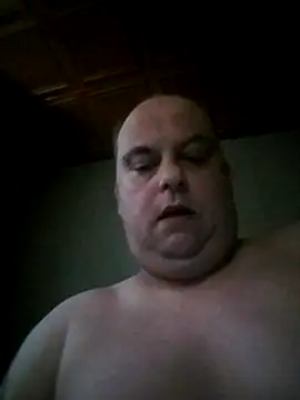 Snapshot of bigi441980 chatting on 09/20/25, 05:19 bigi441980 online show from 09/20/25, 05:19