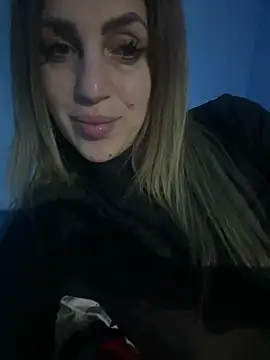 EmaSkyes online show from 01/02/25, 06:45