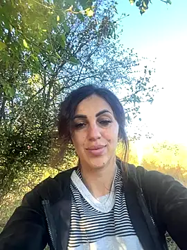 EmaSkyes online show from 09/20/25, 05:30