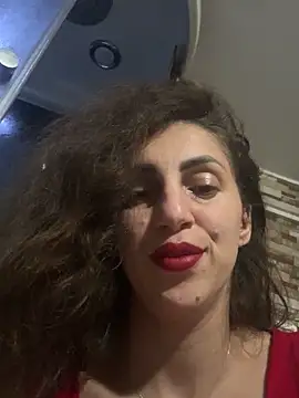 EmaSkyes online show from 10/13/25, 06:41