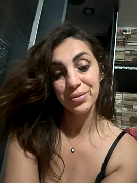 EmaSkyes online show from 11/09/25, 06:39