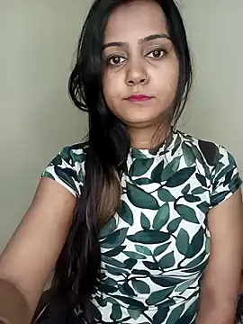Miss-Riyasingh online show from 02/04/25, 04:18
