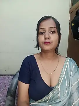 Miss-Riyasingh online show from 07/17/26, 05:18