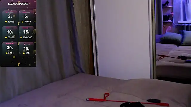 Carrie Moonshine online show from 03/18/25, 07:31