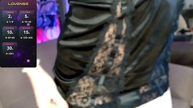 Snapshot of Carrie_Moonshine chatting on 09/25/25, 11:36 Carrie Moonshine online show from 09/25/25, 11:36