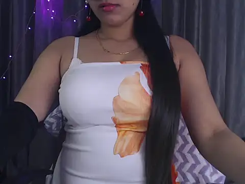 Sexy Myra18 online show from 02/06/25, 01:43