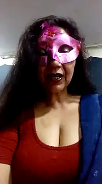 Snapshot of DesiMuffin chatting on 01/10/25, 07:21 DesiMuffin online show from 01/10/25, 07:21