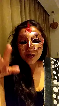 Snapshot of DesiMuffin chatting on 01/18/25, 11:11 DesiMuffin online show from 01/18/25, 11:11