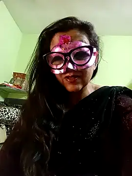 Snapshot of DesiMuffin chatting on 03/19/25, 06:55 DesiMuffin online show from 03/19/25, 06:55