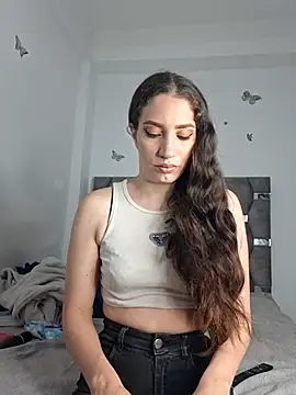 aurelialux online show from 07/18/26, 08:23