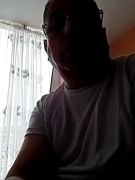 MATTHEW MRANDA online show from 06/25/26, 06:34