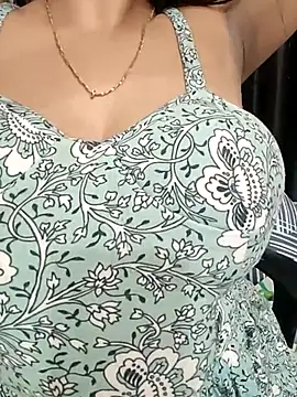 kaamuk shweta online show from 02/25/25, 10:37