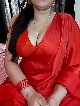 Snapshot of kaamuk_shweta chatting on 11/10/25, 03:16 kaamuk shweta online show from 11/10/25, 03:16