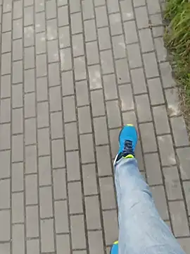 Snapshot of krissraw chatting on 12/15/25, 09:24 krissraw online show from 12/15/25, 09:24