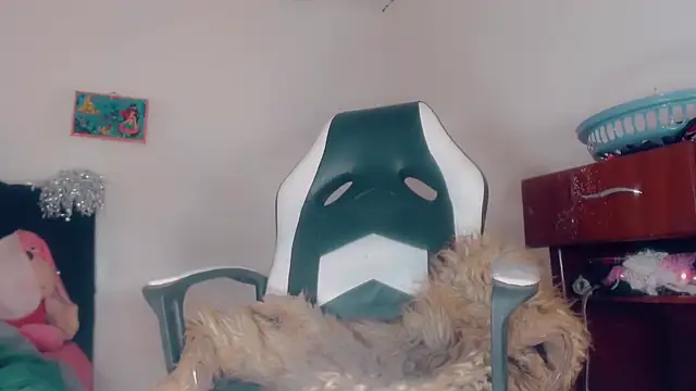 Oriana braom online show from 11/26/25, 07:15