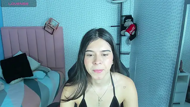 cassiehoward14 online show from 09/24/25, 06:44