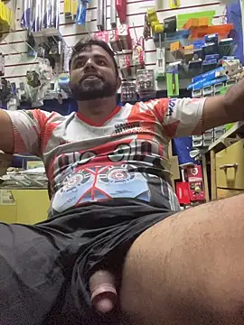 Snapshot of Sheik_z_o chatting on 10/27/25, 04:55 Sheik z o online show from 10/27/25, 04:55