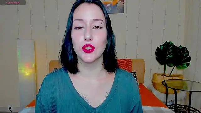 adell berry online show from 09/18/25, 02:35