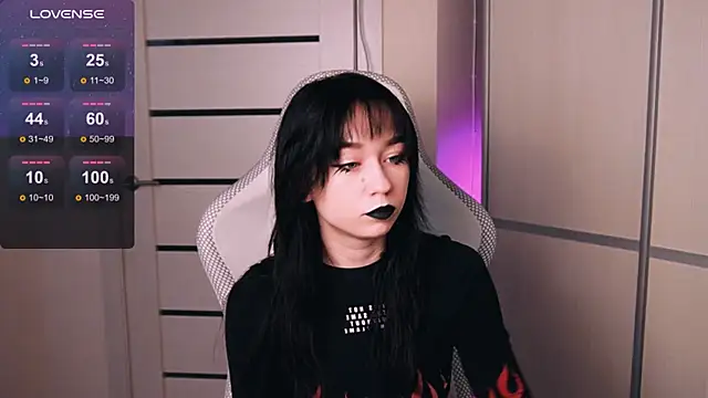 Kimiko   online show from 06/09/26, 12:06