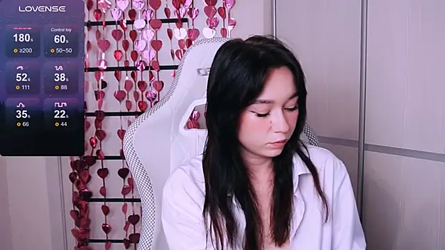 Kimiko   online show from 08/04/26, 02:41