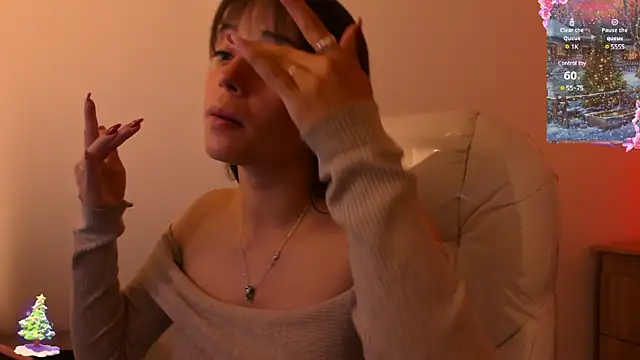 Laayla fiire2 online show from 12/19/24, 05:29