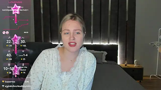 Snapshot of _Sarah_Soul_ chatting on 01/05/25, 03:53 Sarah Soul online show from 01/05/25, 03:53
