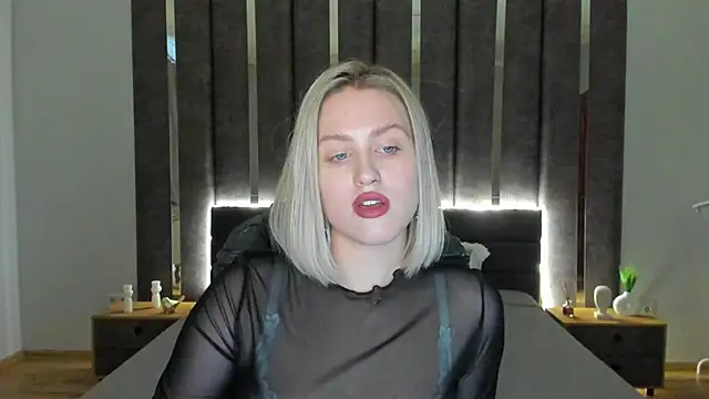 Snapshot of _Sarah_Soul_ chatting on 01/09/25, 03:58 Sarah Soul online show from 01/09/25, 03:58