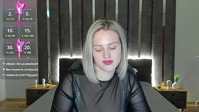Snapshot of _Sarah_Soul_ chatting on 01/09/25, 06:59 Sarah Soul online show from 01/09/25, 06:59