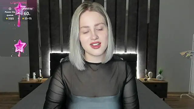 Snapshot of _Sarah_Soul_ chatting on 01/30/25, 12:50 Sarah Soul online show from 01/30/25, 12:50