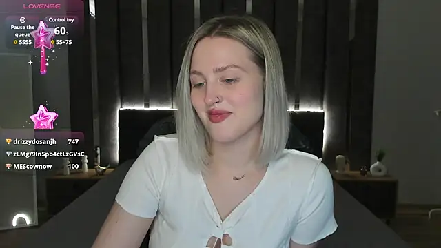 Snapshot of _Sarah_Soul_ chatting on 02/06/25, 06:51 Sarah Soul online show from 02/06/25, 06:51