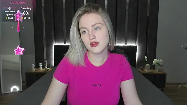 Snapshot of _Sarah_Soul_ chatting on 02/09/25, 12:39 Sarah Soul online show from 02/09/25, 12:39
