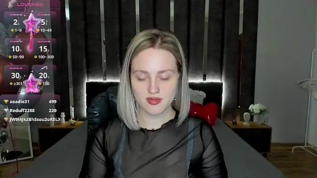 Snapshot of _Sarah_Soul_ chatting on 02/22/25, 07:01 Sarah Soul online show from 02/22/25, 07:01