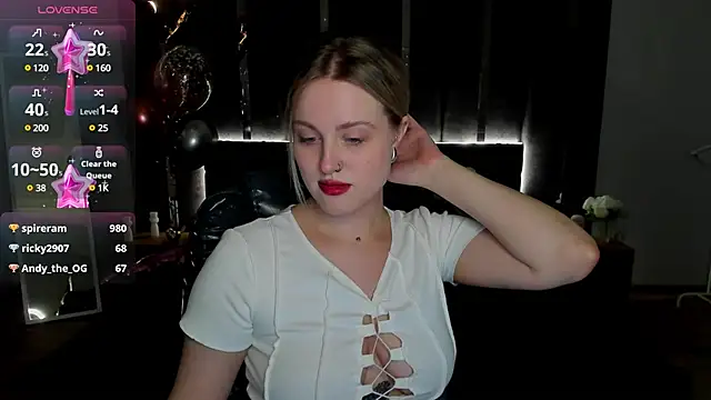 Snapshot of _Sarah_Soul_ chatting on 03/07/25, 07:08 Sarah Soul online show from 03/07/25, 07:08