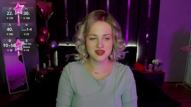Snapshot of _Sarah_Soul_ chatting on 03/11/25, 12:54 Sarah Soul online show from 03/11/25, 12:54