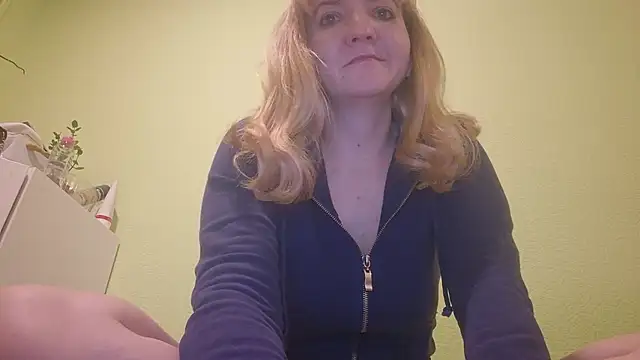 EstrellaWalters online show from 01/02/25, 06:56