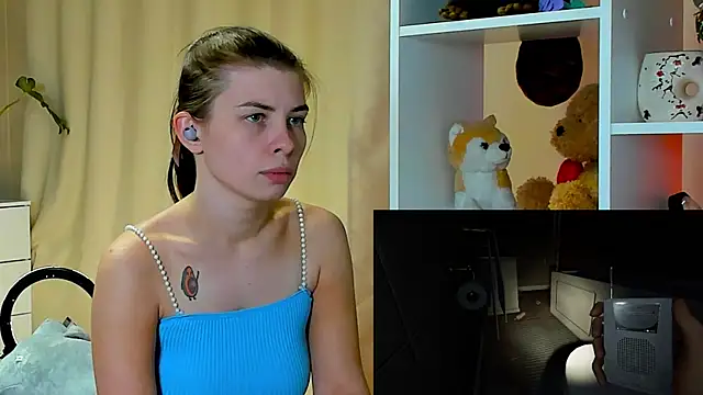 Snapshot of callmetori chatting on 12/19/24, 01:51 callmetori online show from 12/19/24, 01:51