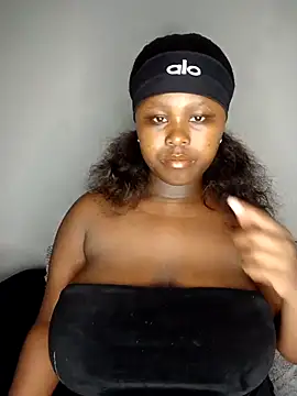 Dark Berry 26 online show from 05/17/26, 01:47