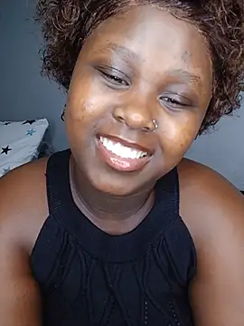 Dark Berry 26 online show from 06/25/26, 02:55